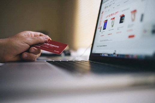 爱上海：Shanghai by Night, Experience the Perfect Fusion of Fashion and Art